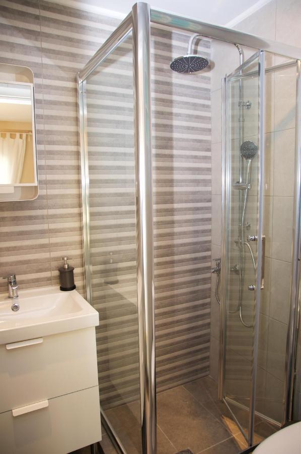 Super Cute & Cozy Mini Studios In City Center Thessaloniki Exterior photo